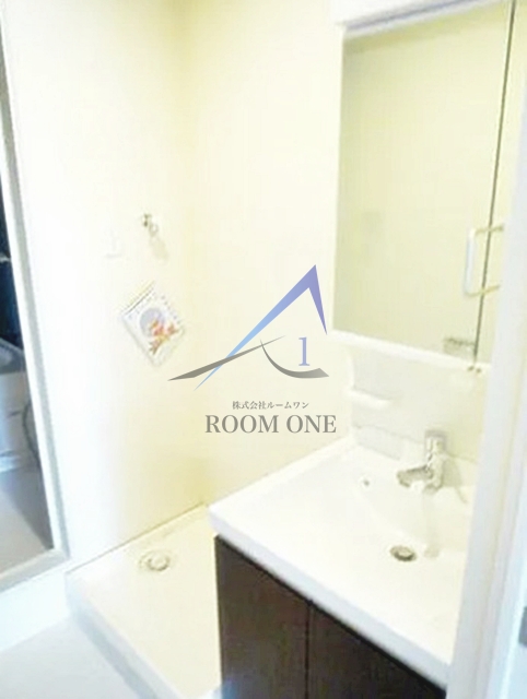 洗面設備　独立洗面台です。