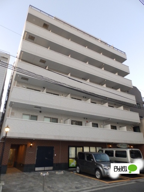 建物外観　黄金町駅徒歩３分の立地です！