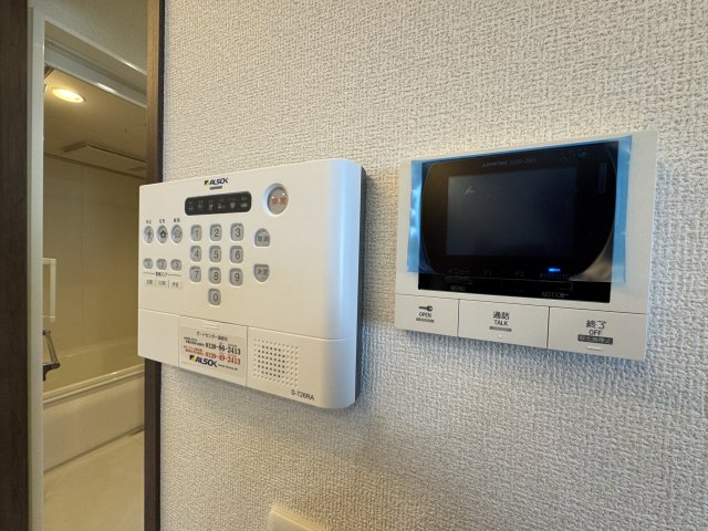 セキュリティ　別部屋写真使用