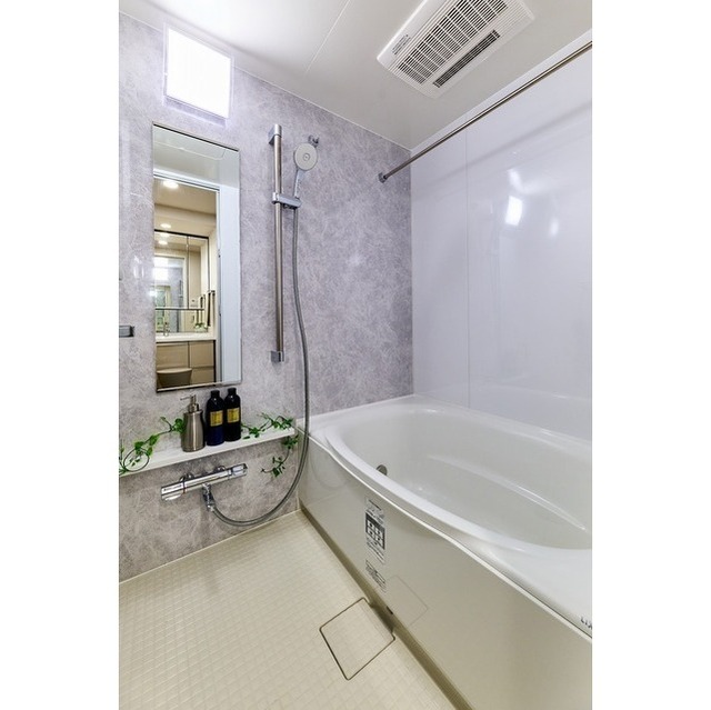 バス・シャワールーム　※家具・家電の備え付けはありません