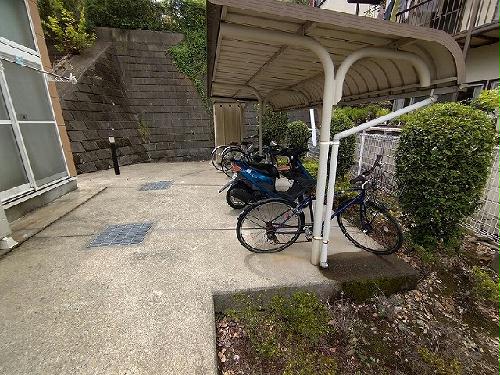 その他共有部分　駐輪場　原付＆自転車のみ駐輪可能