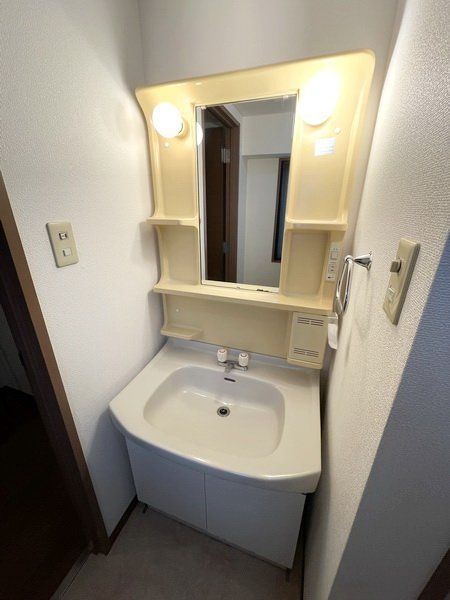 洗面設備　※別部屋イメージ