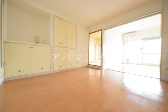 居室・リビング　使いやすいリビングです