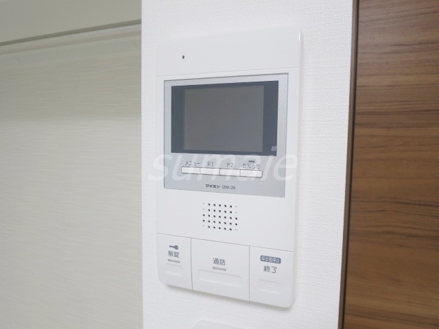 セキュリティ　安心のモニター付きインターホン完備です☆