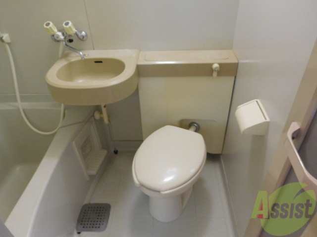 トイレ　お風呂トイレ一緒でお掃除楽ちん