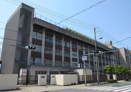 中学校　美津島中学校（中学校）まで806m