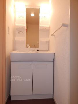 洗面設備　洗髪洗面化粧台