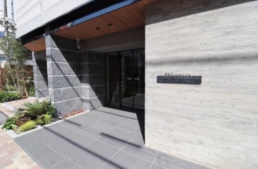 エントランス　★エントランス★