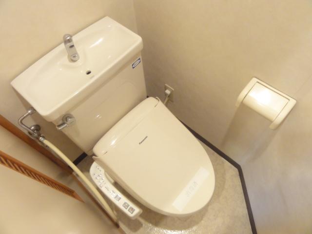 トイレ　ウォシュレット