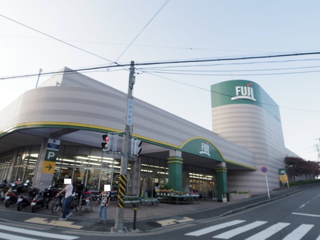 スーパー　ＦＵＪＩ上野川店（スーパー）まで400m