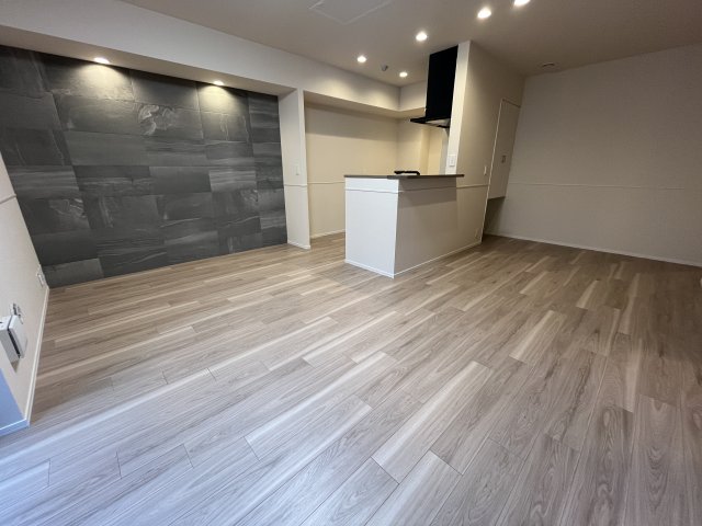 居室・リビング　16.9帖の洋室