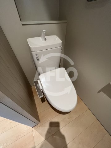 トイレ　JJCOURT磯路3　トイレ