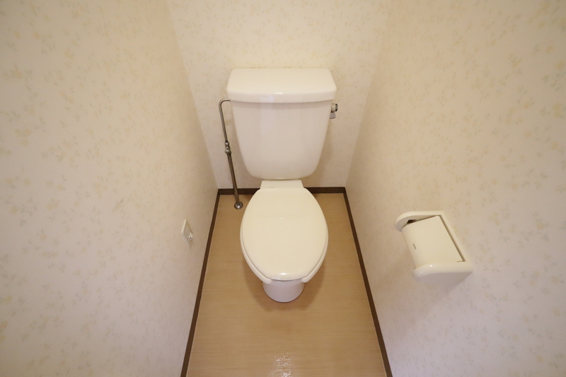 トイレ　※別号室写真