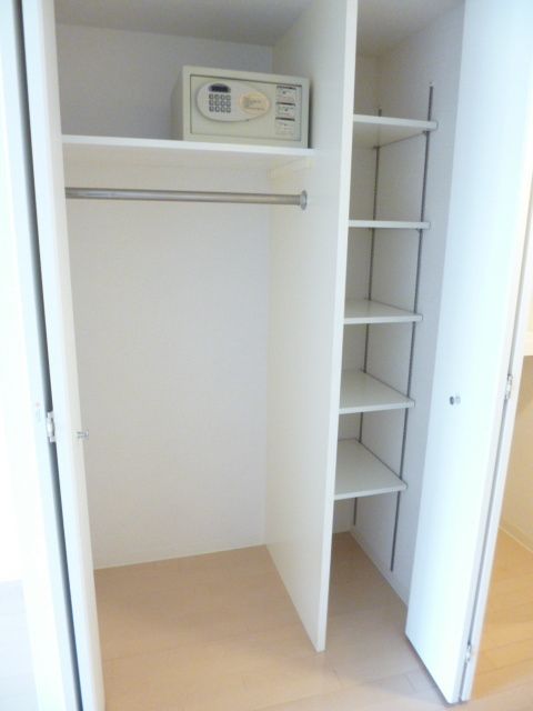 収納　※別号室参考写真です※