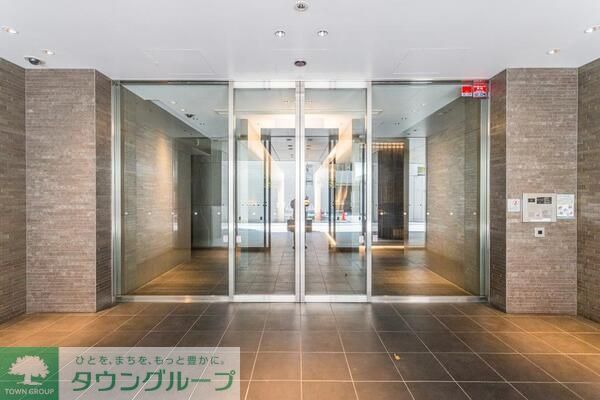 エントランス　エントランス