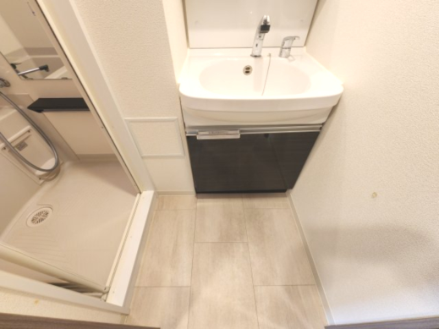 洗面設備　詳細は、RISUMO江坂本店までお問合せください♪