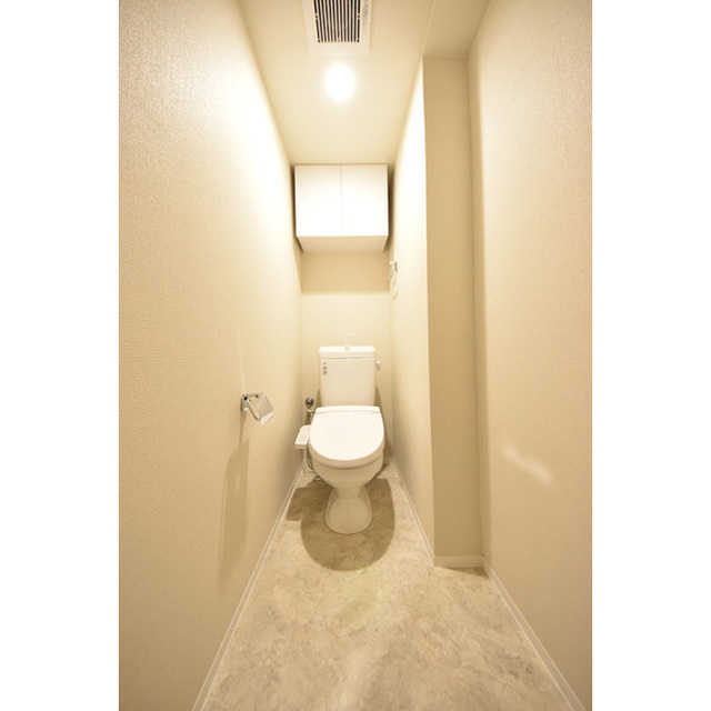 トイレ　おしゃれな内装です