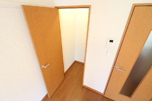 収納　ウォークインクローゼット付！お部屋もすっきり片付けられます