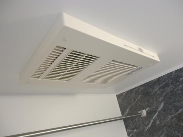 その他設備　浴室換気乾燥機（イメージ）