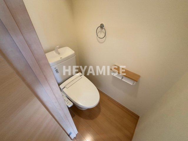 トイレ　※室内画像は別号室のもの