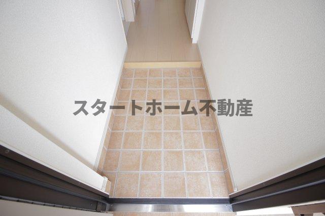 玄関　落ち着いた玄関です