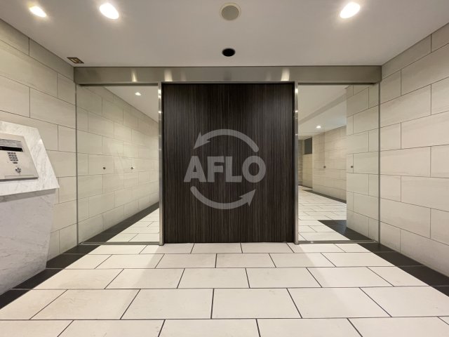 エントランス　LAV心斎橋WEST　エントランス