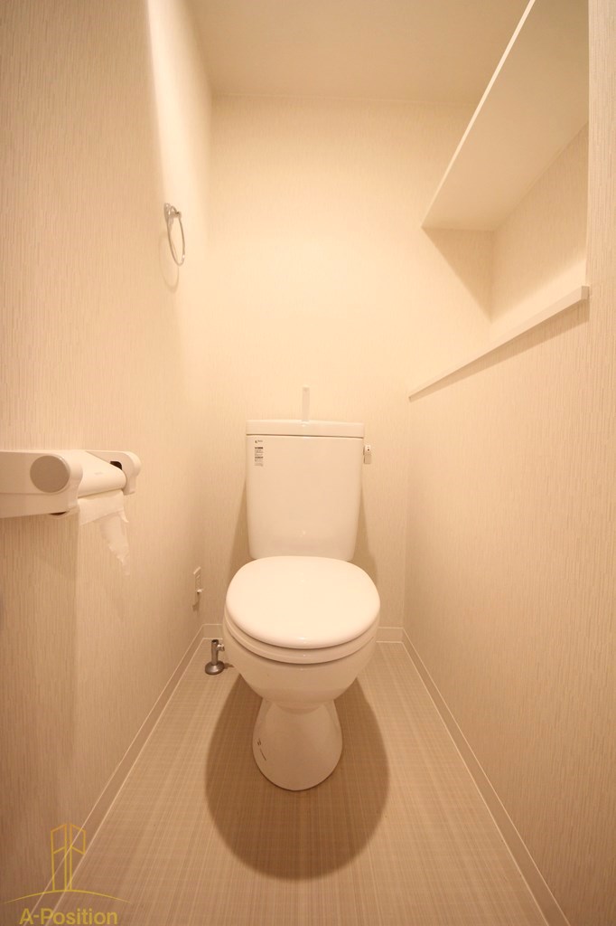 トイレ　プレサンス天満橋アンジェ