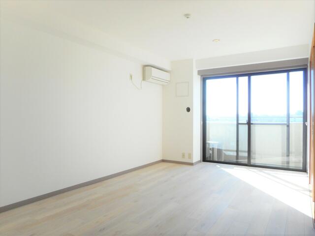 居室・リビング　別号室　参考写真