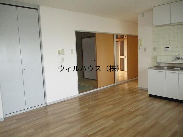 居室・リビング　明るい室内です！