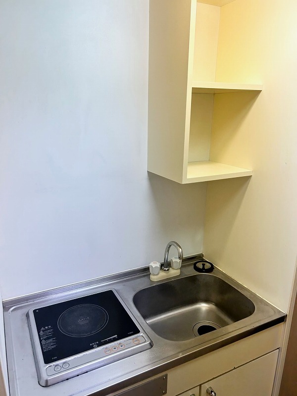 キッチン　現状優先となります。