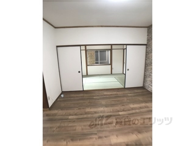 居室・リビング　リビング