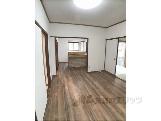 居室・リビング　リビング