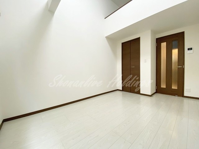 居室・リビング　広々とした洋室♪