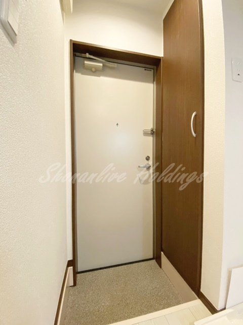 玄関　シューズボックス付き♪