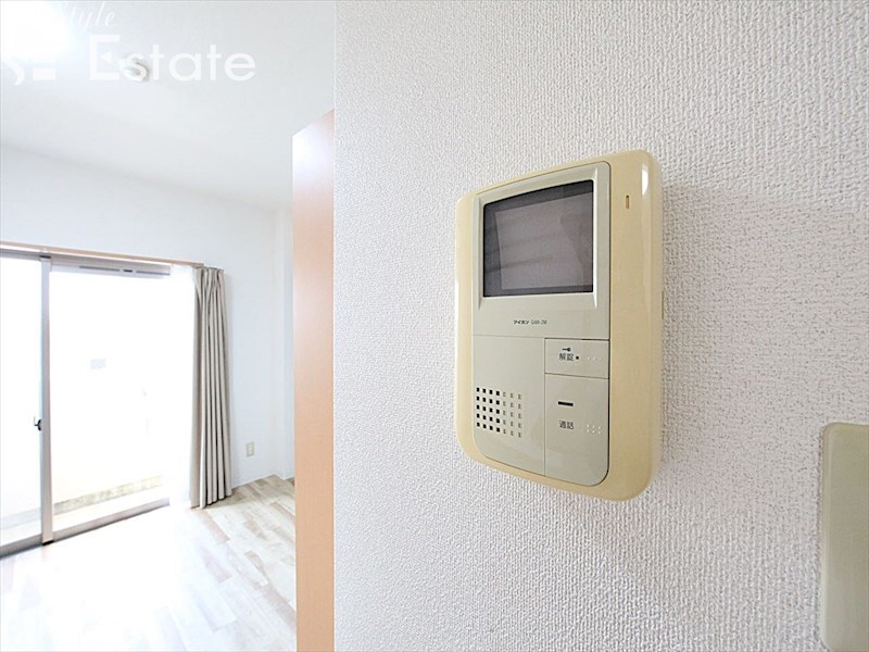 セキュリティ　モニター付きインターホン