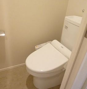 トイレ　写真は同タイプ住居です