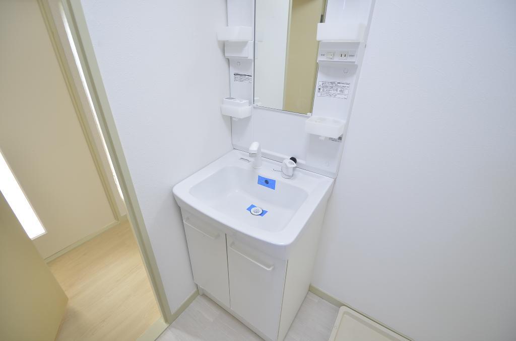 洗面設備　洗髪洗面化粧台