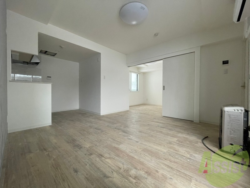 居室・リビング　広くてキレイなＬＤＫが広がっていて、充実した生活が送れそう。