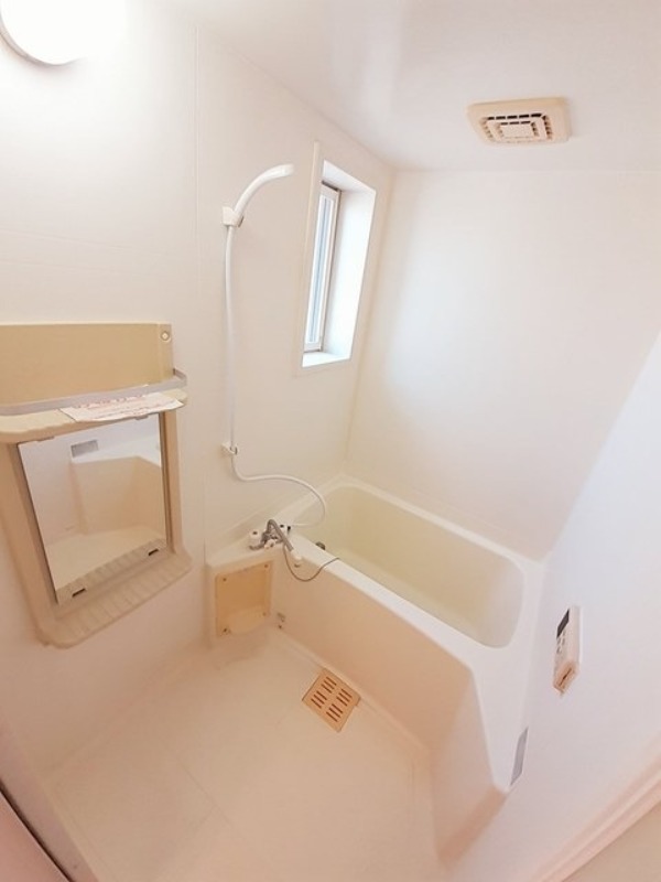 バス・シャワールーム　図面と現状に相違がある場合には現状を優先