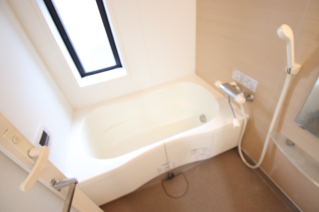 バス・シャワールーム　別室の参考写真です。※現況優先