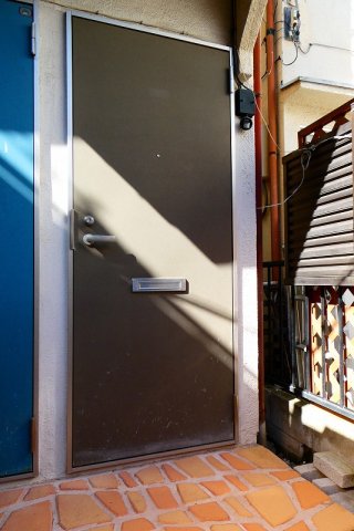 玄関　シンプルで使いやすい玄関です