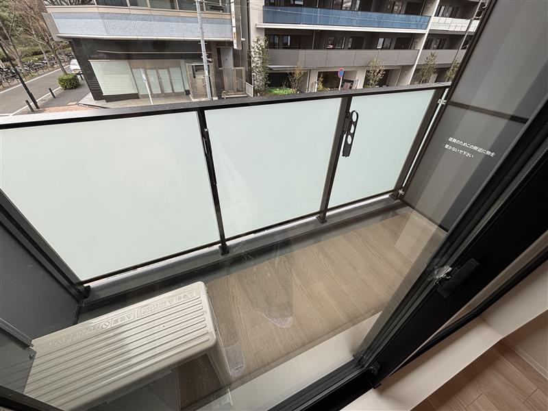 バルコニー　別部屋の参考写真となります