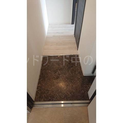 玄関　詳細は、ウィンドワード中の島店までご相談下さい。