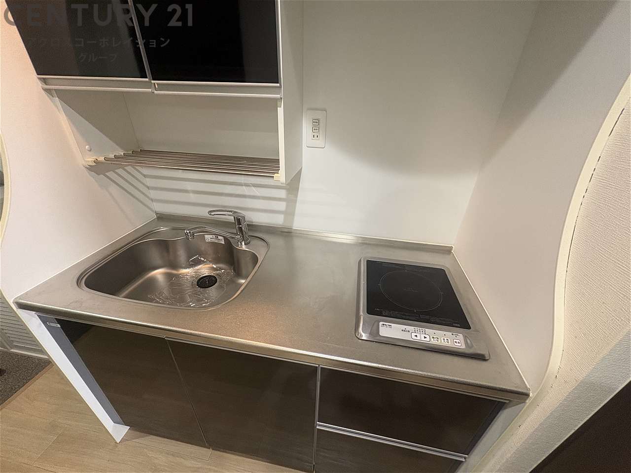 キッチン　ＩＨコンロ付で火を使わず安心♪