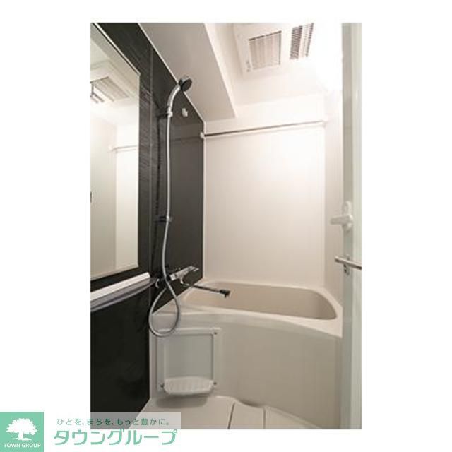 バス・シャワールーム　※写真は同タイプ住戸です。