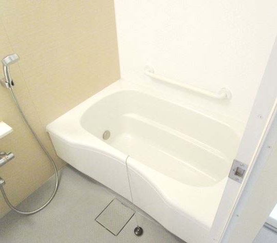 バス・シャワールーム　★追い焚き、浴室乾燥機付き★