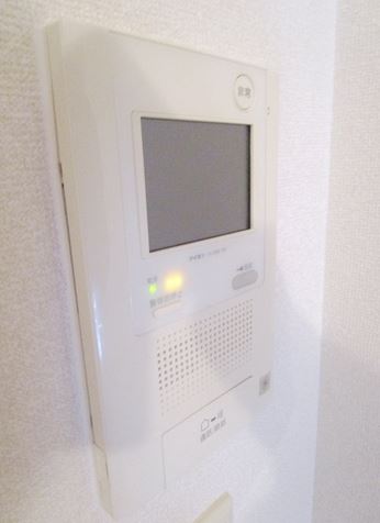 セキュリティ　★TV付インターホンだから安心★