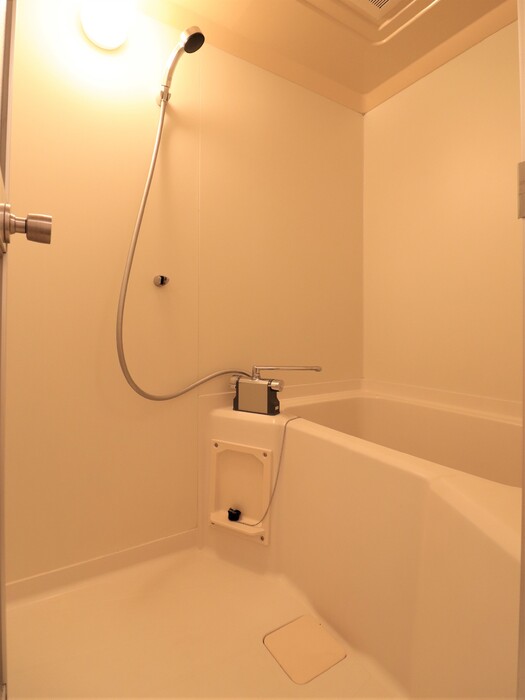 バス・シャワールーム　浴室