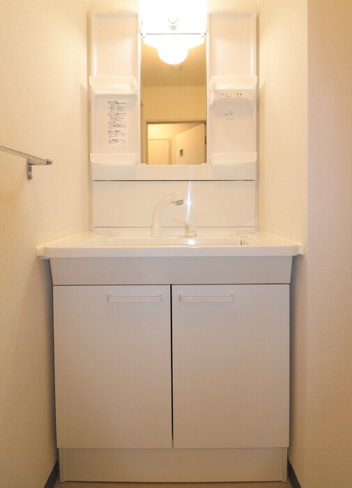 洗面設備　洗髪洗面化粧台