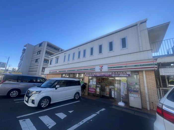 コンビニ　セブンイレブン川崎古川町店（コンビニ）まで400m